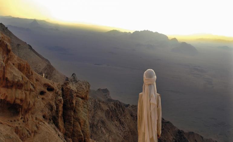 طلوع تاریخ از مشرق انبیا