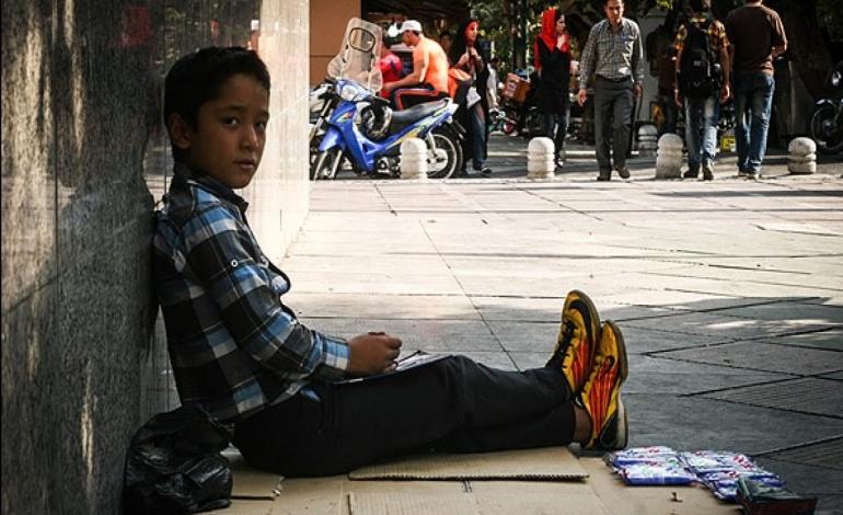 نقاشی لبخند برای کودکان خیابان