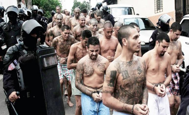 میراث ریگان علیه ترامپ