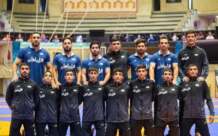 تیم کشتی آزاد نوجوانان ایران قهرمان شدند