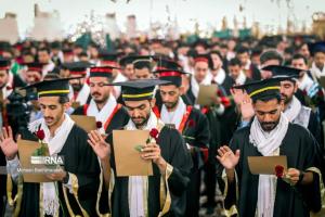 جشن فارغ‌التحصیلی دانشجویان علوم پزشکی در حرم امام رضا(ع)