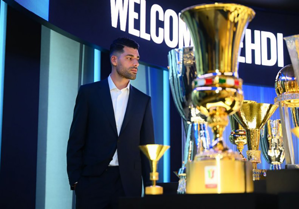 در اینتر همۀ نگاه‌ها به «طارمی» است