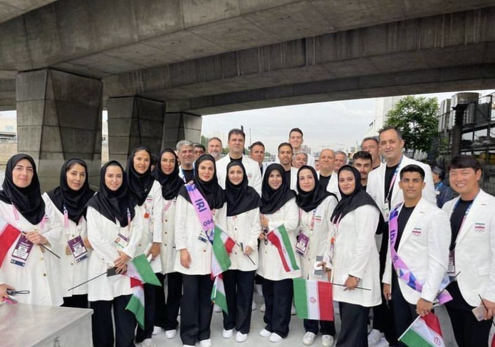 رژه کاروان ایران در مراسم افتتاحیه