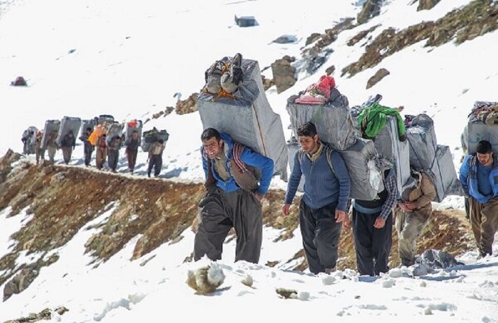 ته‌لنجی‌ها و کولبران مجوز گرفتند