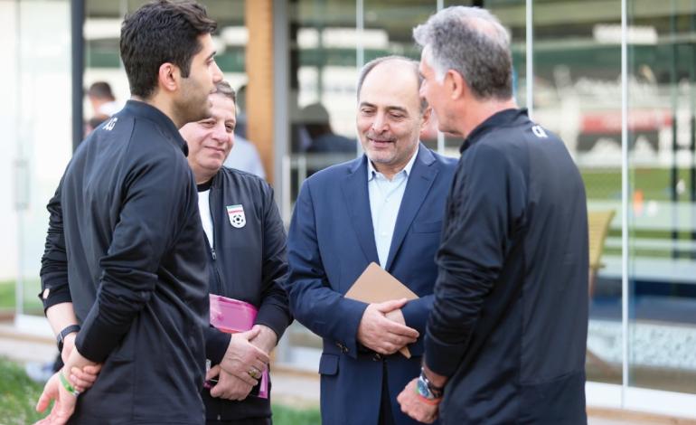 تاج منهای اصفهانی‌ها