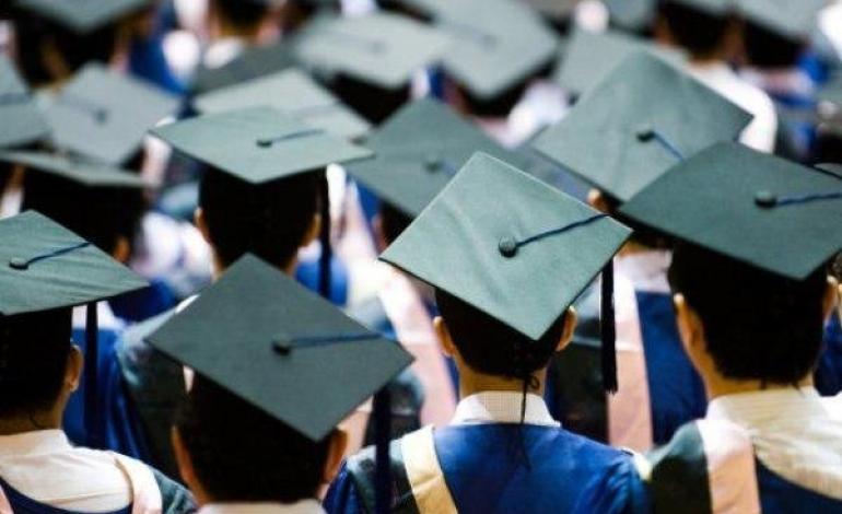 دانشجویان، فرصت شغلی را دریابید