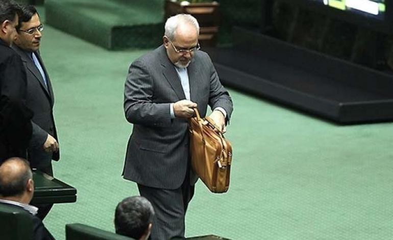 طرح استیضاح «ظریف» در مجلس کلید خورد