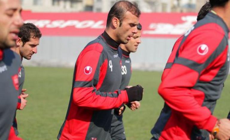 سیدجلال حسینی: بعد از بازگشت از تیم ملی با هیچ رسانه‌ای مصاحبه نکرده‌ام