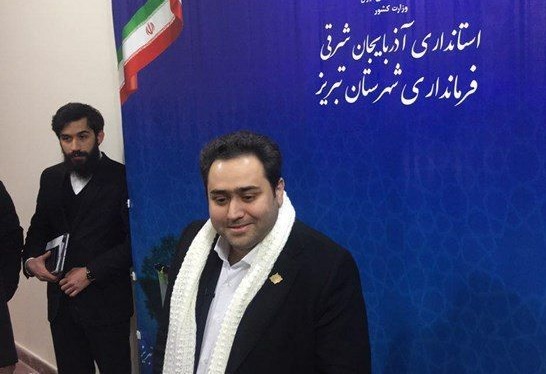 داماد روحانی برای انتخابات ثبت نام کرد 