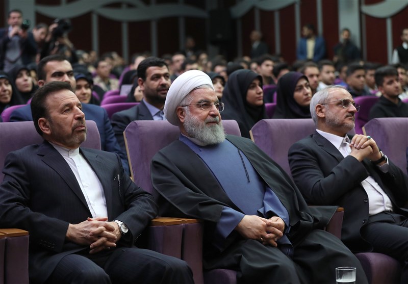 حضور روحانی در دانشگاه فرهنگیان
