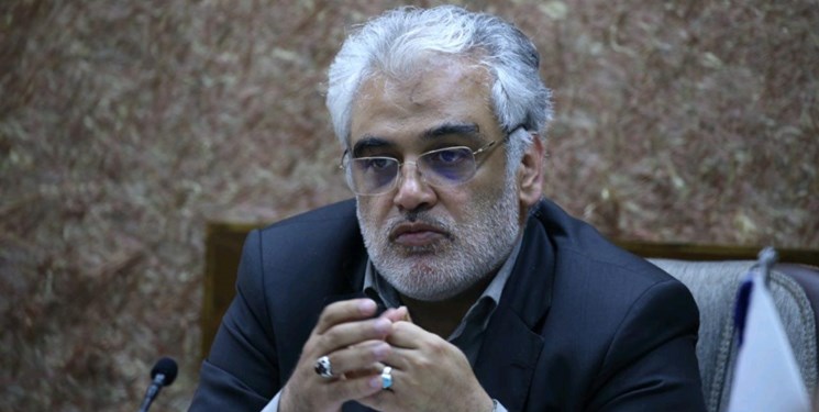  نگاه تبعیض آمیز به دانشجو باعث آسیب می شود