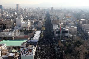 حماسه میلیونی مردم تهران در تشییع پیکر سردار سلیمانی و ابومهدی المهندس