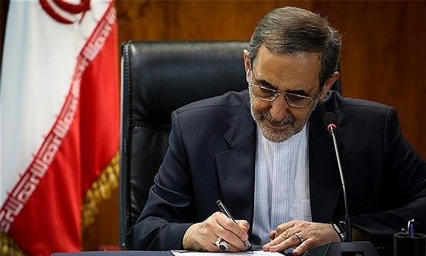 پیام تسلیت دکتر ولایتی در پی درگذشت مادر همسر دبیر کل حزب الله لبنان 
