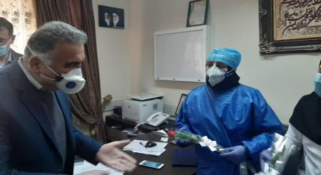 قدردانی دانشگاهیان از فداکاری‌های مدافعان سلامت در بیمارستان شفای تاکستان