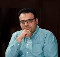 خطر ماندن مجلس در سطحی‌ترین لایه سیاست 