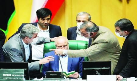 ترمیم شکاف مجلس با بدنه اجتماعی