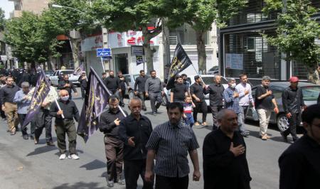  برپایی ایستگاه صلواتی و حضور دسته عزاداری در خیابان ممنوع است