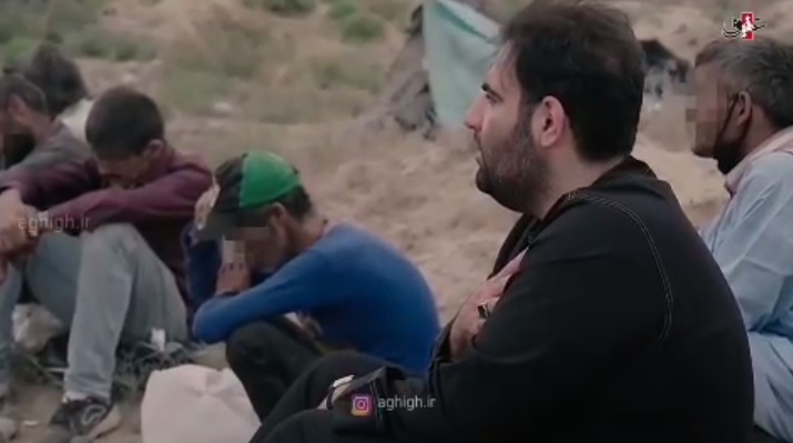  روضه خوانى حاج امیر کرمانشاهی در بین کارتن خواب‌ها