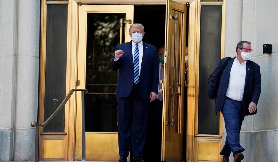 ترامپ به کاخ سفید برگشت 