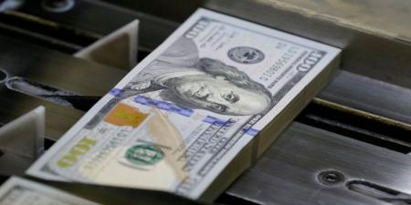 دلار وارد کانال ۳۱ هزار تومان شد 