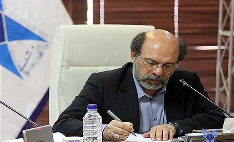 دانشگاهیان با تاریخ مانا می‌شوند