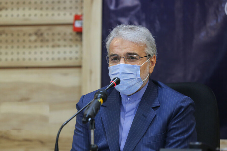 نوبخت: دلار ۴۲۰۰ تومانی  حذف شود، یارانه‌ها ۲ تا ۳ برابر می‌شود