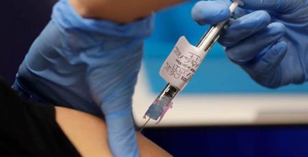 آغاز ثبت‌نام تست انسانی اولین واکسن ایرانی کرونا 
