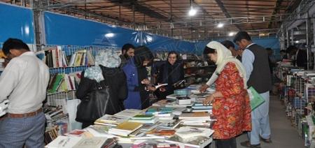افزایش تعداد کتاب‌های نویسندگان ترک به زبان انگلیسی در بازار کتاب افغانستان