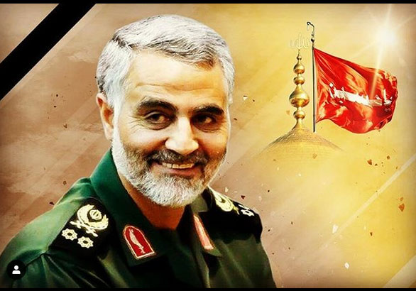  روضه‌خوانی جانسوز مادر آذری‌زبان با دیدن تصویرحاج قاسم سلیمانی