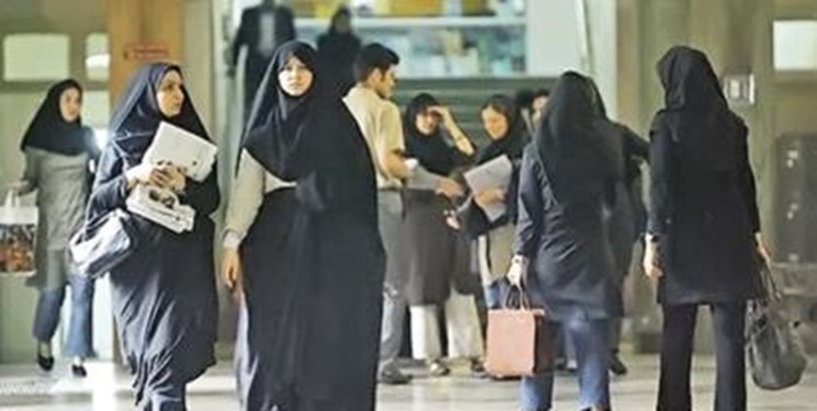 تلاش‌مان اجرای برنامه‌های مختلف برای دور کردن دانشجو از رخوت کرونایی است