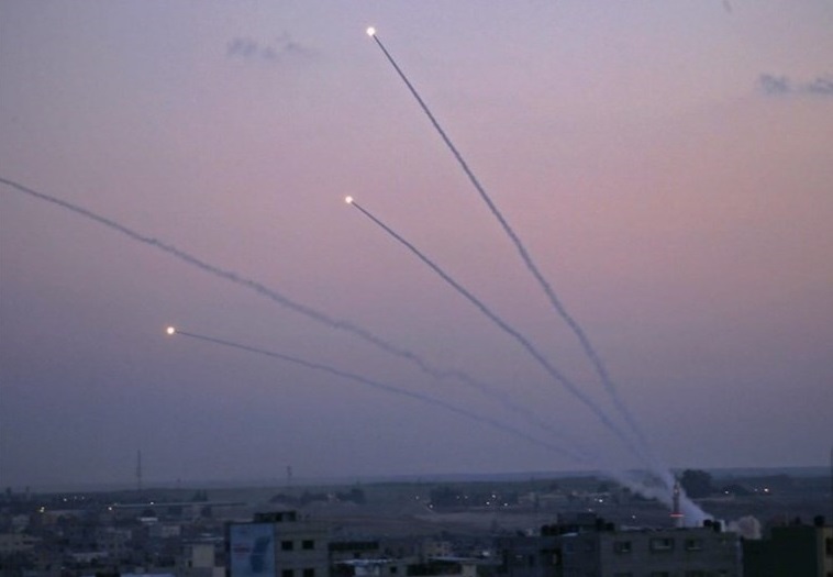 آمریکا برای توقف جنگ فرستاده اعزام می‌کند/ پرتاب ۱۳۰ فروند موشک دیگر به سوی اراضی اشغالی