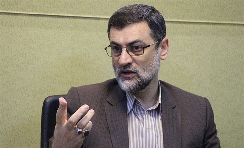 قاضی‌زاده هاشمی: برای مردم دوگانه معیشت-عزت ساخته‌اند