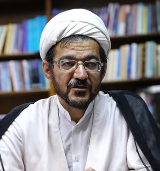 ایران به مردانی سربلند و شجاع نیاز دارد