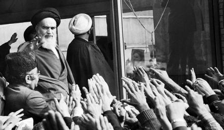 پرچمداران تحول فرهنگی از نگاه امام