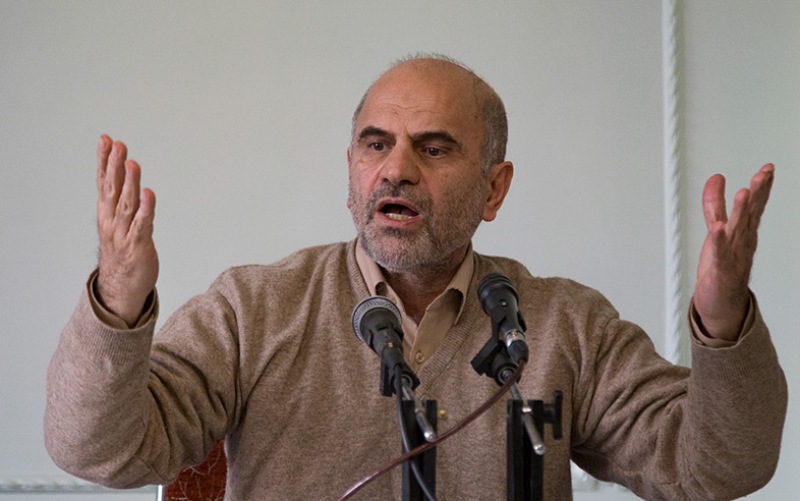 فرشاد مومنی: اظهارات کاندیداها از نظر علمی فاجعه آمیز است