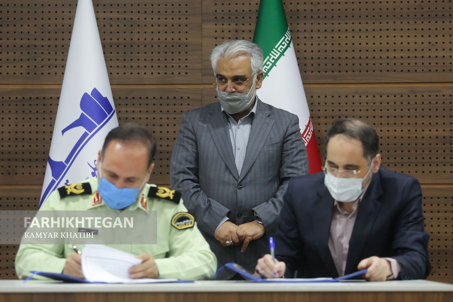 قرارداد همکاری میان دانشگاه آزاد اسلامی و پلیس امضا شد