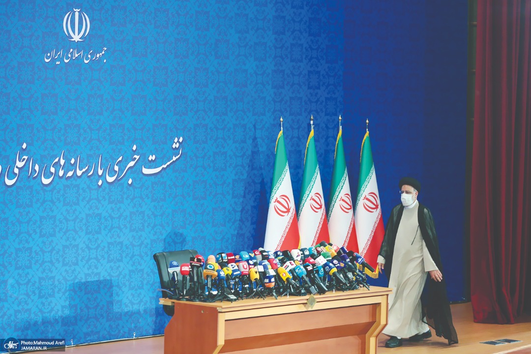 درِ مذاکرات نیمه‌باز ماند