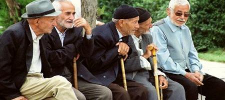 ایران با سرعت بسیار بالایی در حال پیر شدن است