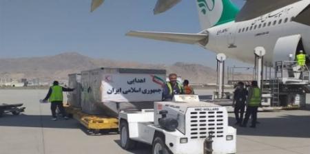 هواپیمای حامل کمک‌های انسان دوستانه ایران وارد «قندوز» شد
