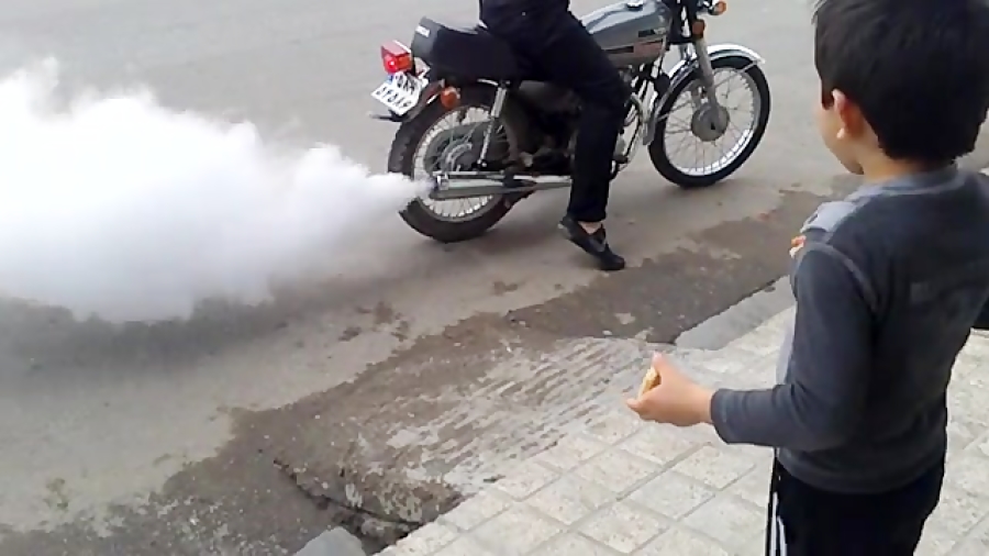 تردد موتورسیکلت و خودروهای دودزا در تهران ممنوع شد