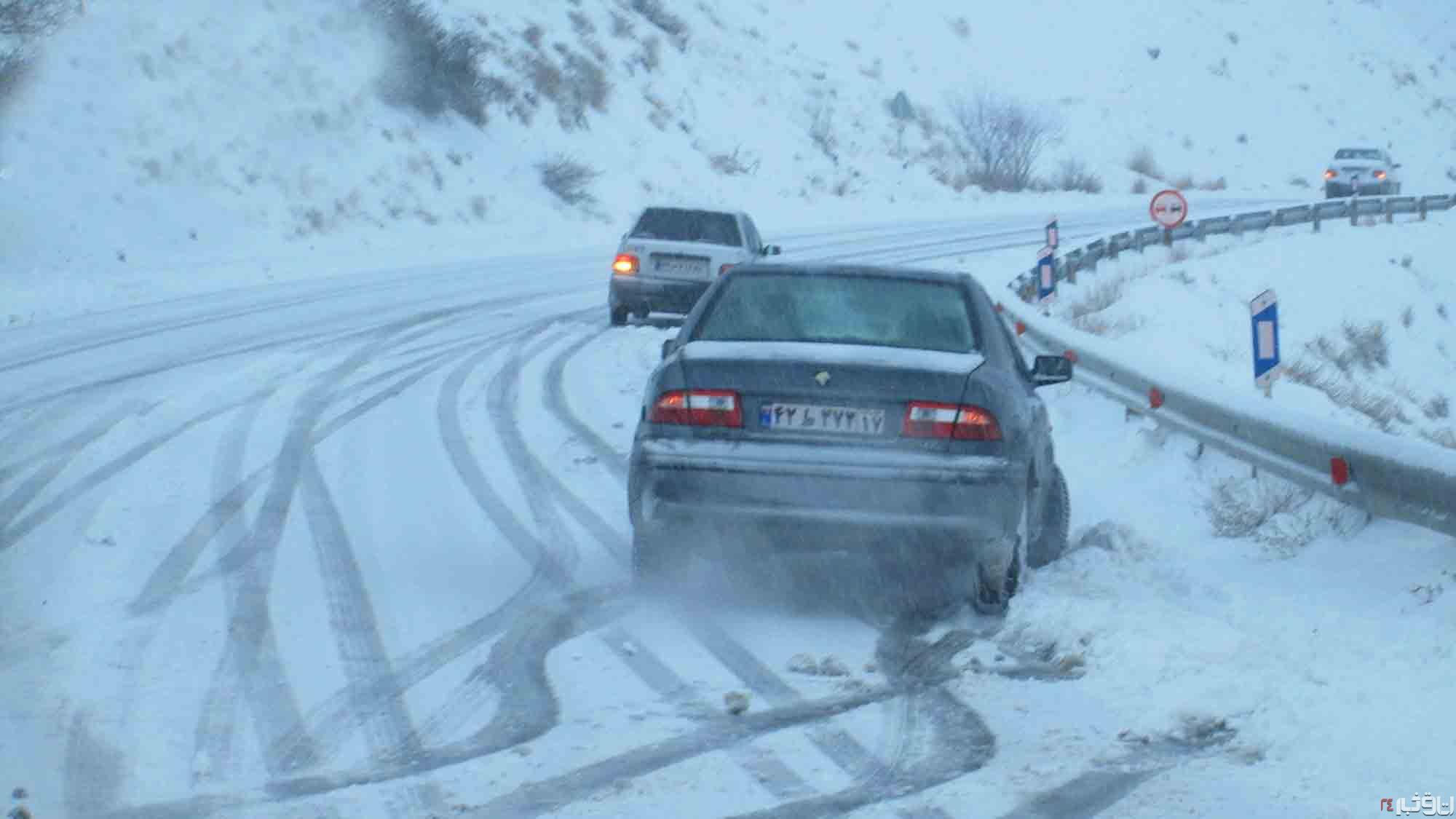 برف و کولاک کدام جاده ها را بسته است؟