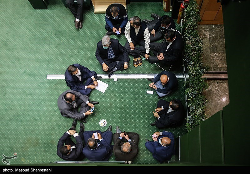 ماجرای حقوق ۸۳ میلیونی نمایندگان مجلس