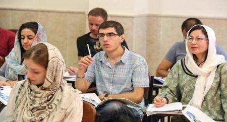 تحصیل بیش از ۹۳ هزار دانشجوی خارجی در ایران