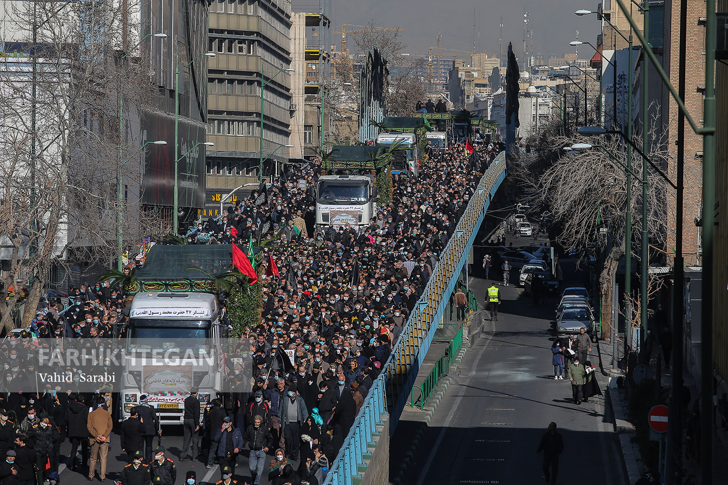 مراسم تشییع پیکر 150 شهید دفاع مقدس از دانشگاه تهران تا معراج شهدا