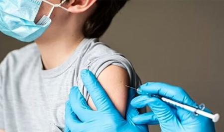 والدین سریعا نسبت به واکسیناسیون کودکان خود اقدام کنند