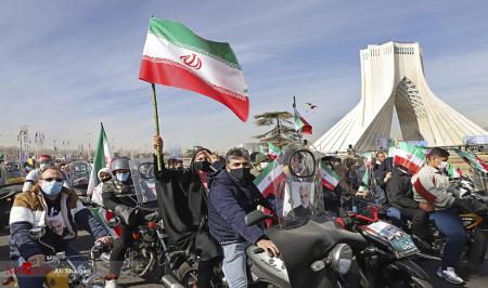 راهپیمایی خودرویی و موتوری ۲۲ بهمن در تهران