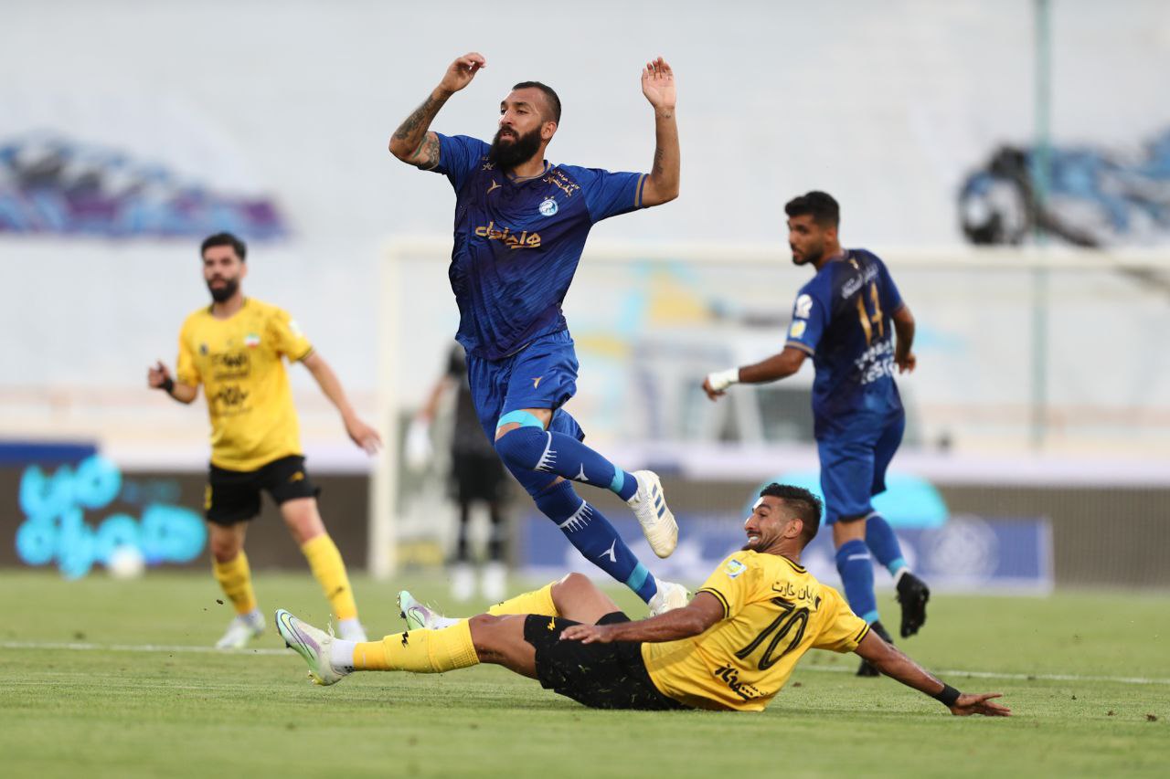 مرادمند، چشمی و شاید حسینی