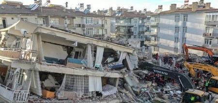 آوار ساختمان‌های ناامن ترکیه نتیجه شهرفروشی