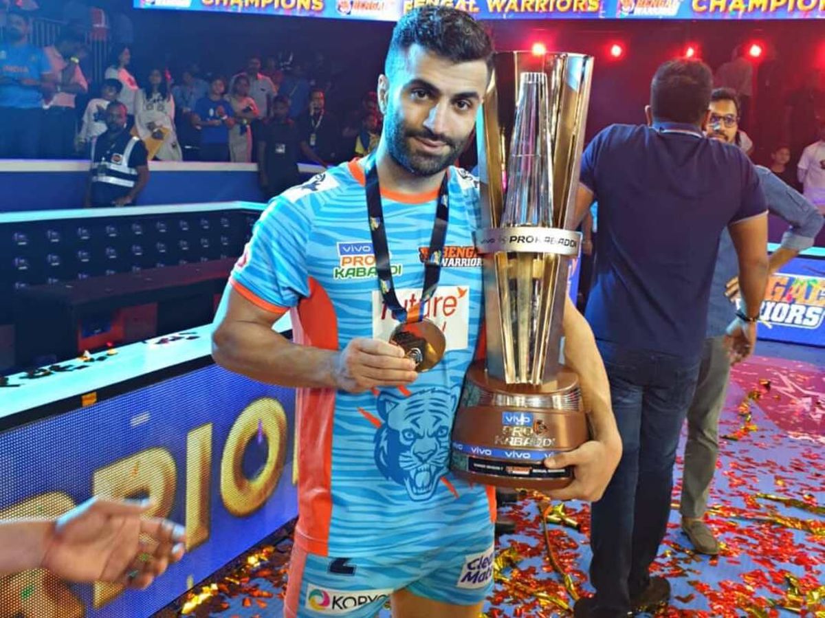 از شدت استقبال هندی‌ها نمی‌توانستم به خیابان بروم