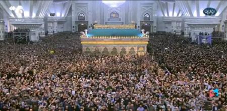 لحظه ورود رهبر انقلاب به مراسم سالگرد ارتحال امام+فیلم